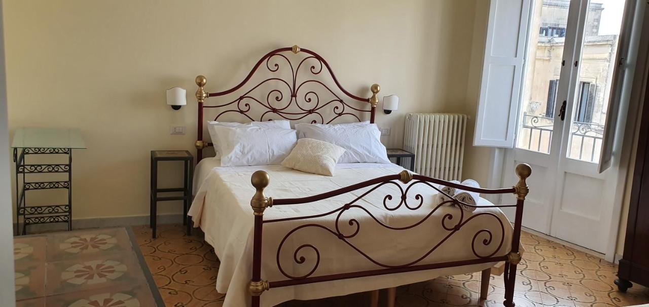 B&B I Sei Volti Лечче Екстер'єр фото